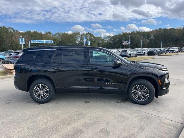 new 2026 Chevrolet Traverse car, priced at $43,239