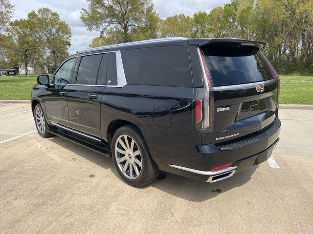 used 2023 Cadillac Escalade ESV car, priced at $71,990