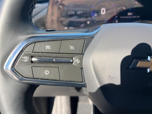 used 2025 Chevrolet Traverse car, priced at $37,990