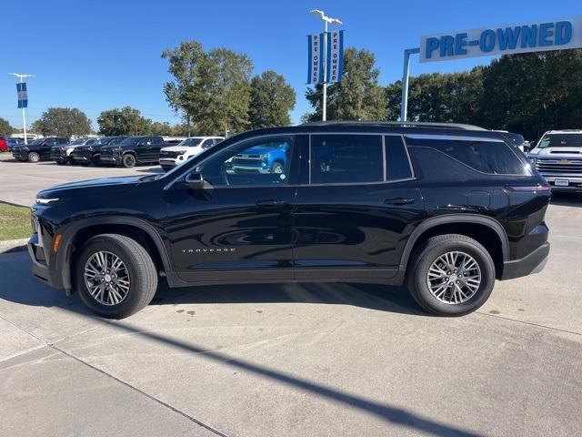 used 2025 Chevrolet Traverse car, priced at $37,990