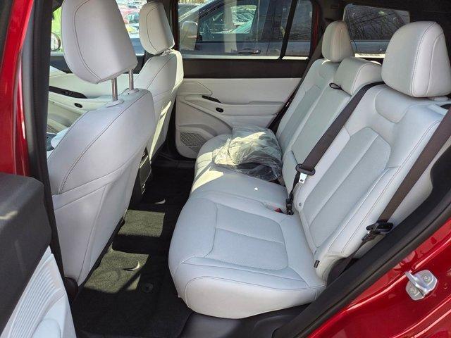 new 2026 Jeep Cherokee car, priced at $43,215