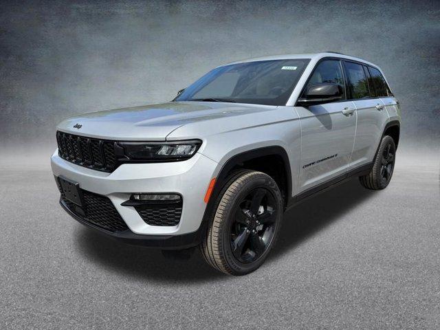 new 2025 Jeep Grand Cherokee car, priced at $49,198