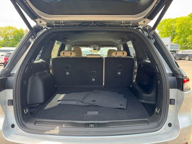 new 2025 Jeep Grand Cherokee car, priced at $49,198