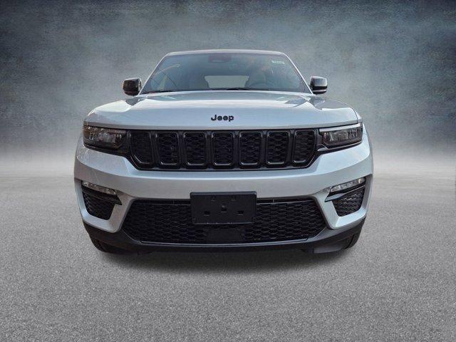 new 2025 Jeep Grand Cherokee car