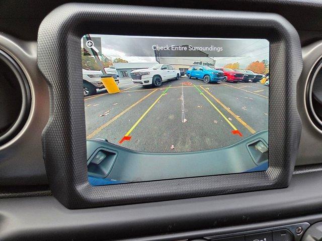 used 2021 Jeep Gladiator car, priced at $27,498