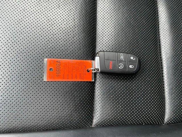 used 2021 Jeep Grand Cherokee car, priced at $25,664