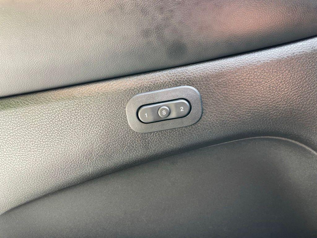 used 2021 Jeep Grand Cherokee car, priced at $25,664