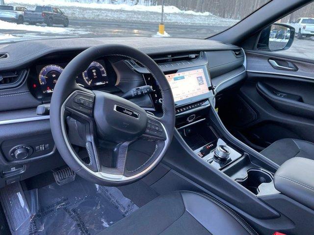 new 2026 Jeep Grand Cherokee car, priced at $47,659