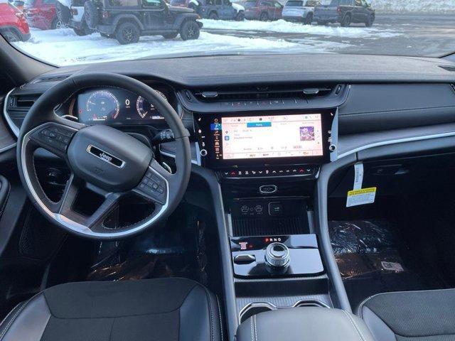 new 2026 Jeep Grand Cherokee car, priced at $47,659