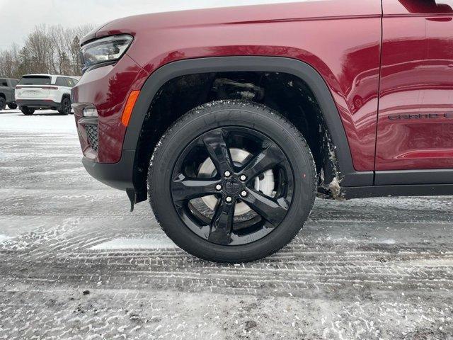 new 2025 Jeep Grand Cherokee car, priced at $50,313