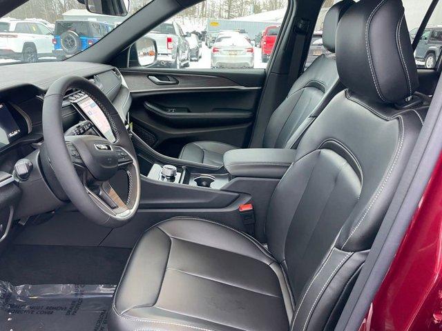 new 2025 Jeep Grand Cherokee car, priced at $50,313