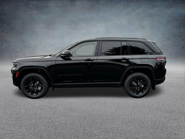 new 2025 Jeep Grand Cherokee car, priced at $48,150