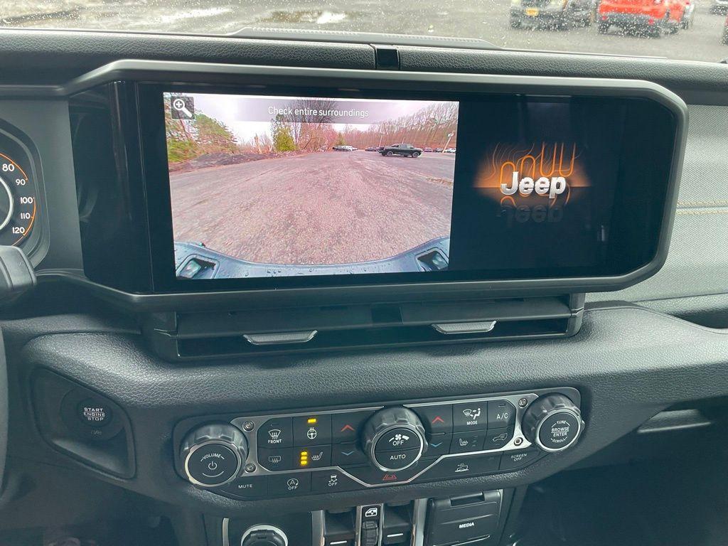 new 2026 Jeep Gladiator car, priced at $52,885