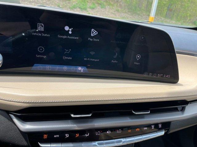 used 2024 Cadillac XT4 car, priced at $27,998