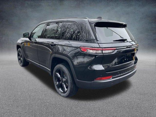 new 2025 Jeep Grand Cherokee car, priced at $47,779