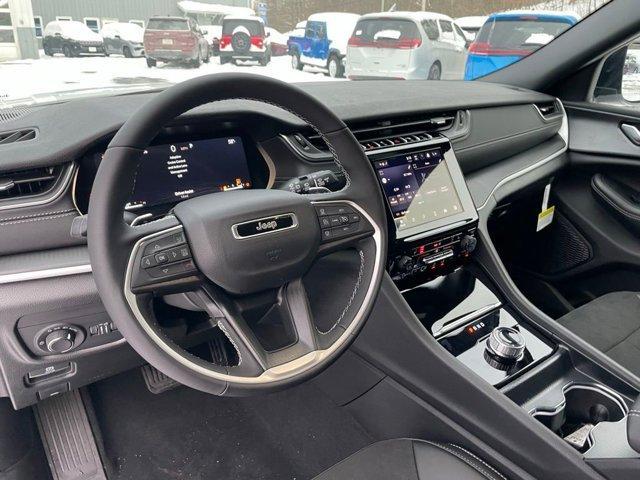 new 2025 Jeep Grand Cherokee L car, priced at $49,502