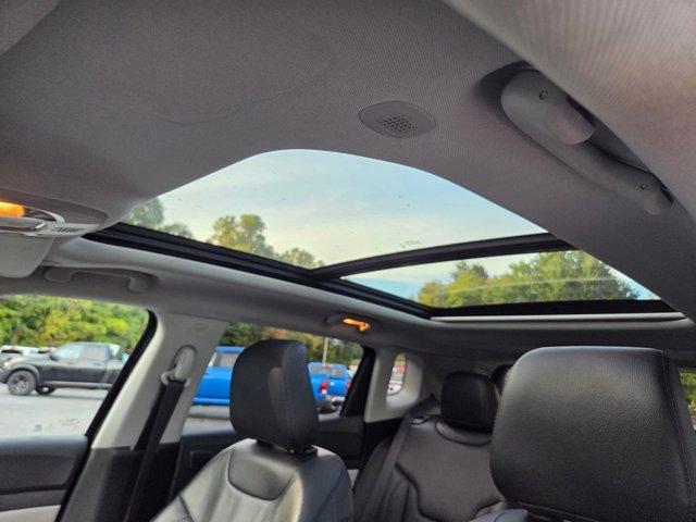 used 2022 Jeep Compass car, priced at $23,325