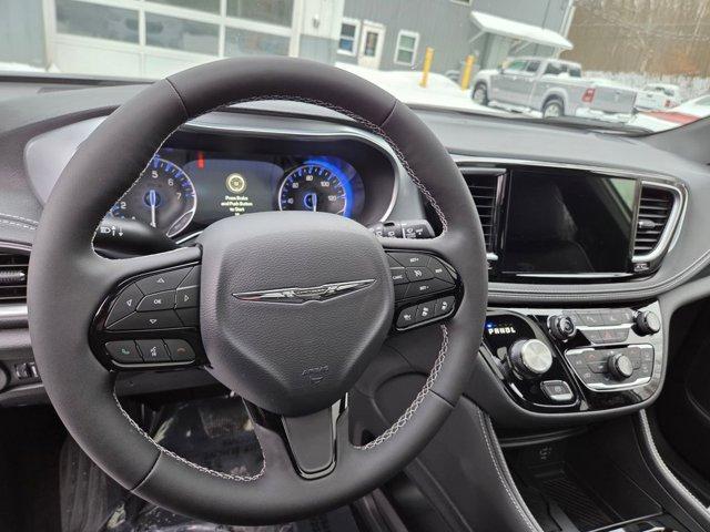 new 2026 Chrysler Pacifica car, priced at $58,455