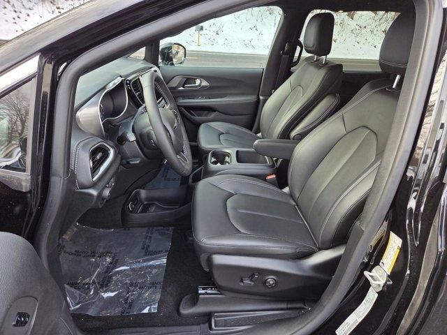 new 2026 Chrysler Pacifica car