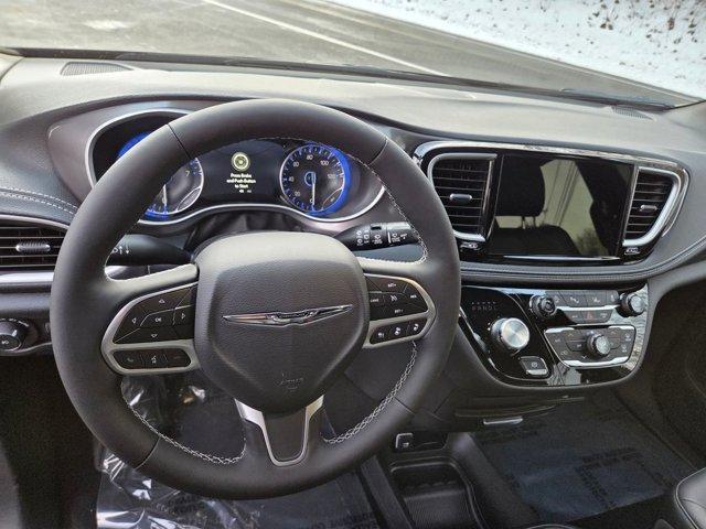 new 2026 Chrysler Pacifica car