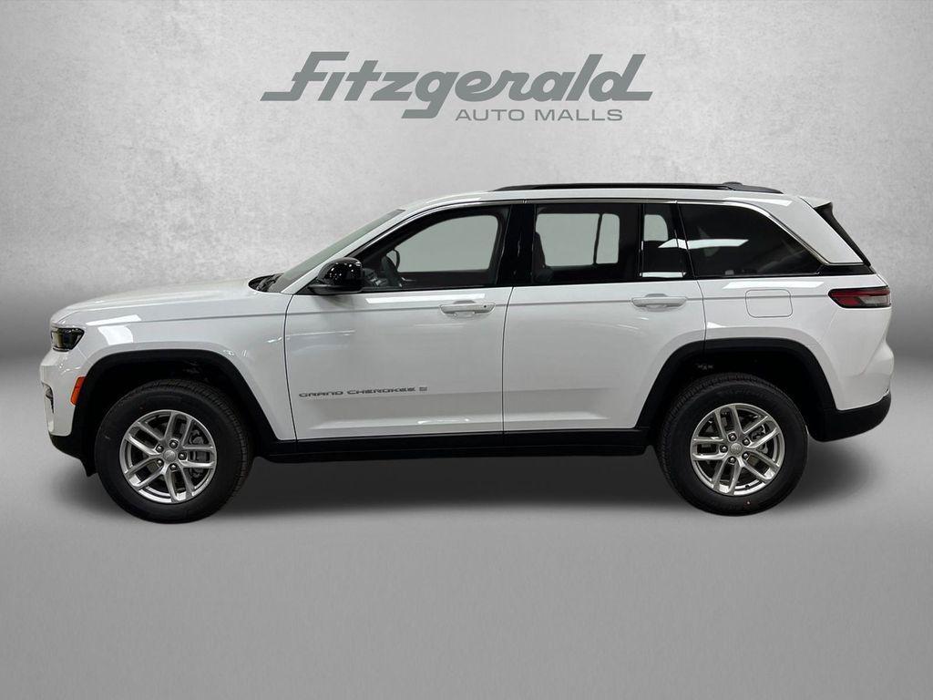 new 2025 Jeep Grand Cherokee car, priced at $38,706