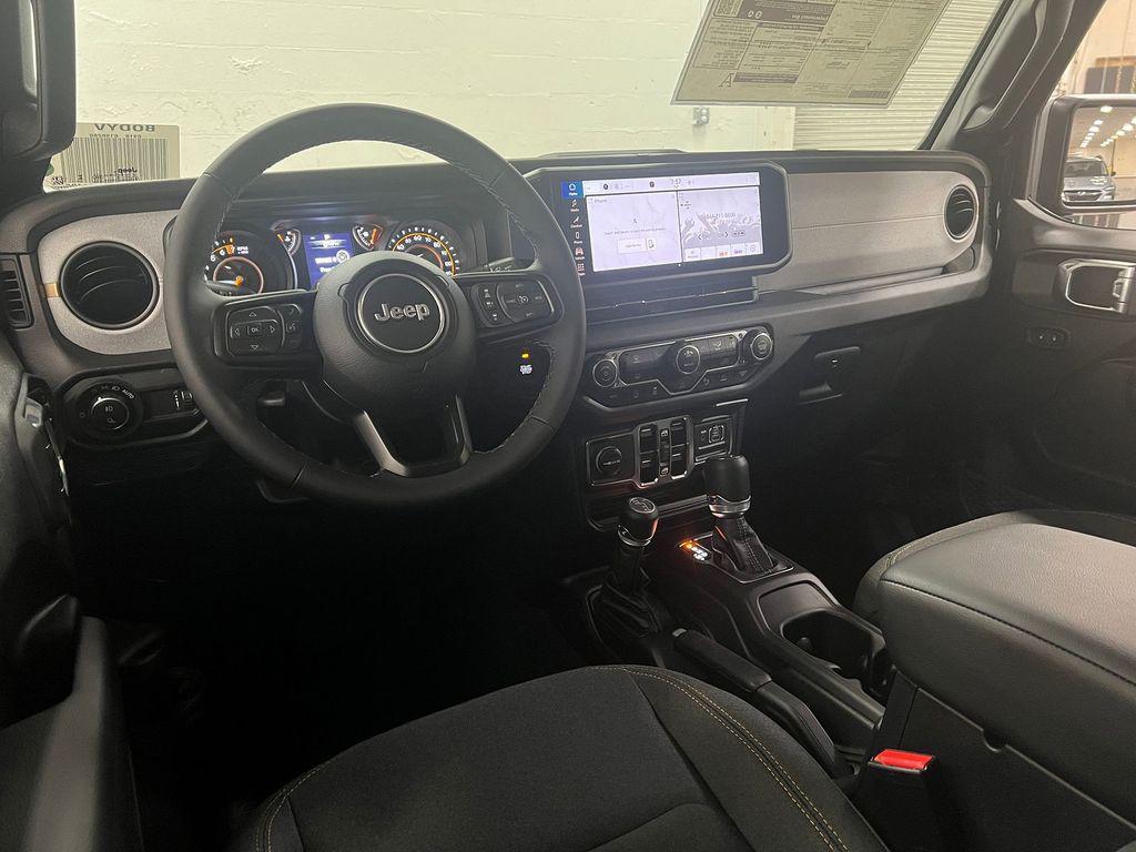 new 2025 Jeep Gladiator car, priced at $43,664