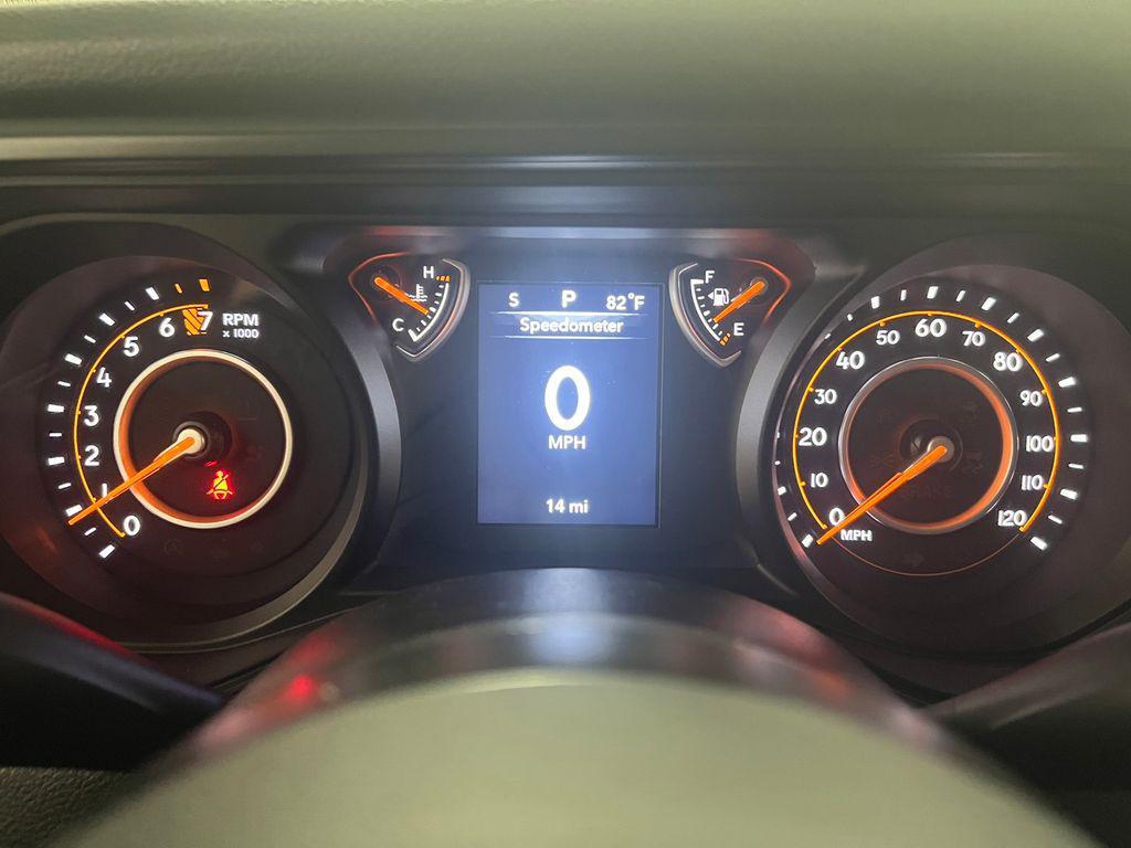 new 2025 Jeep Gladiator car, priced at $43,664