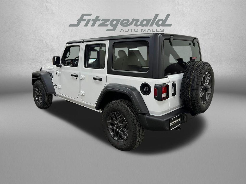 new 2026 Jeep Wrangler car, priced at $45,892