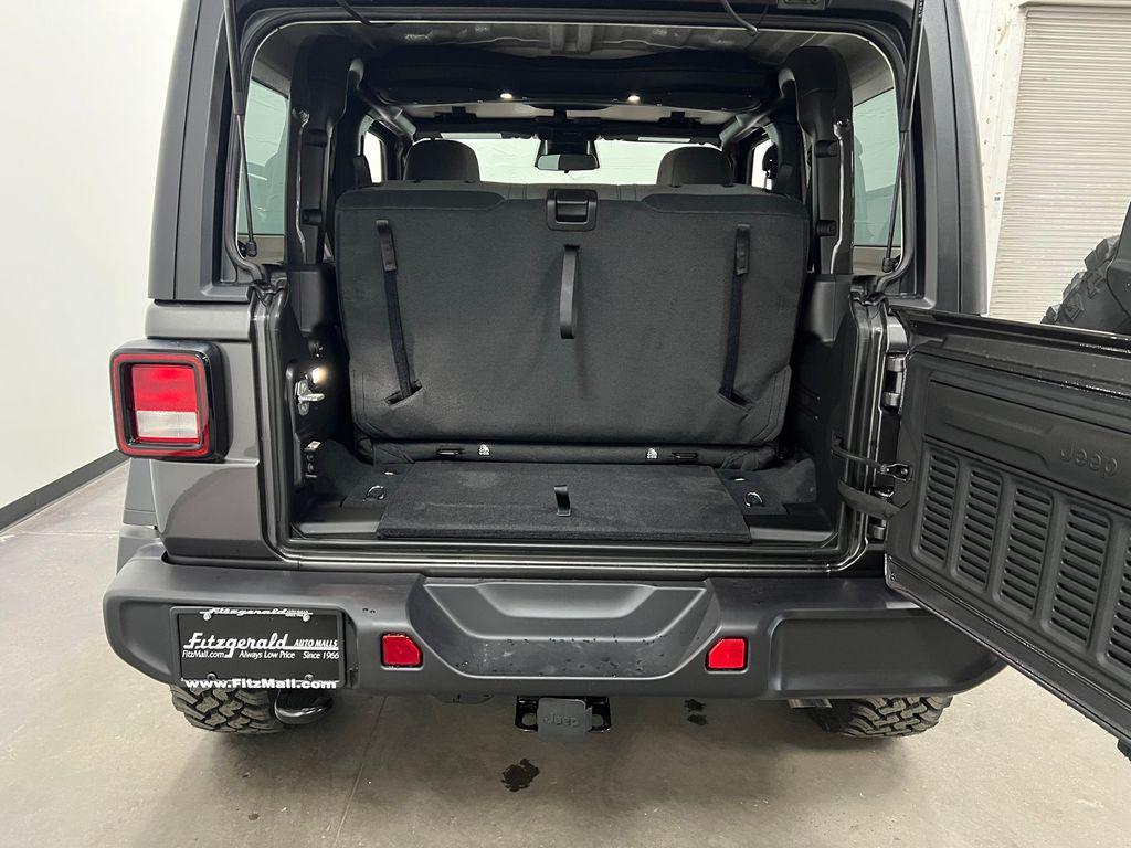 new 2026 Jeep Wrangler car, priced at $46,467