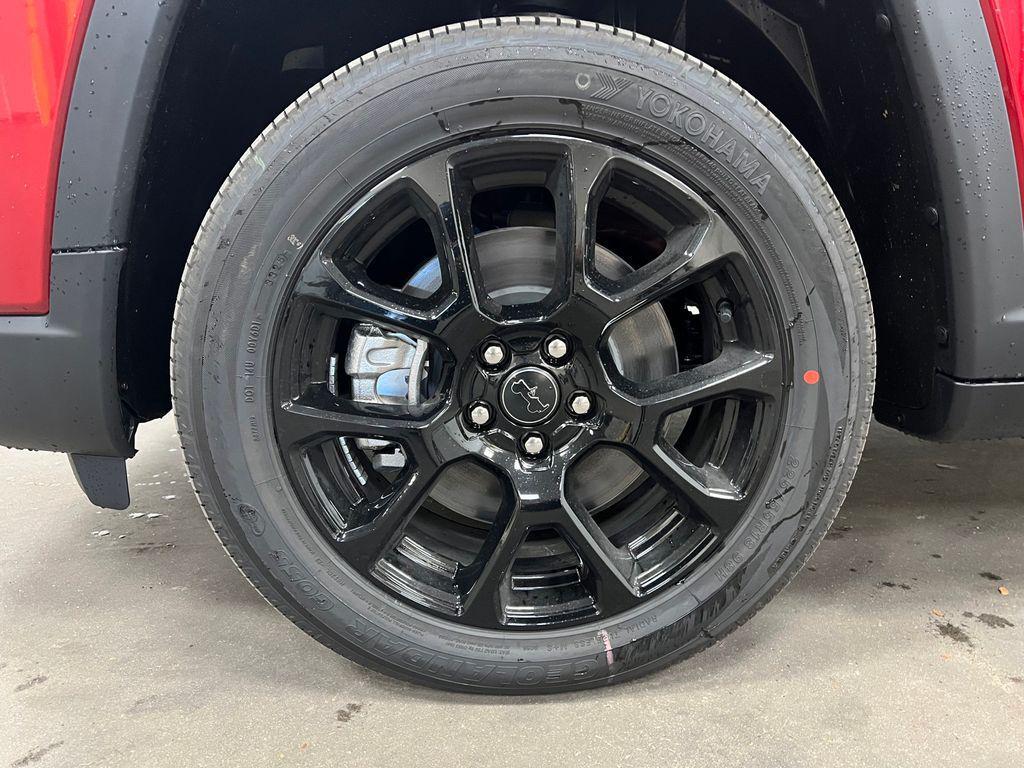 new 2026 Jeep Compass car, priced at $30,777