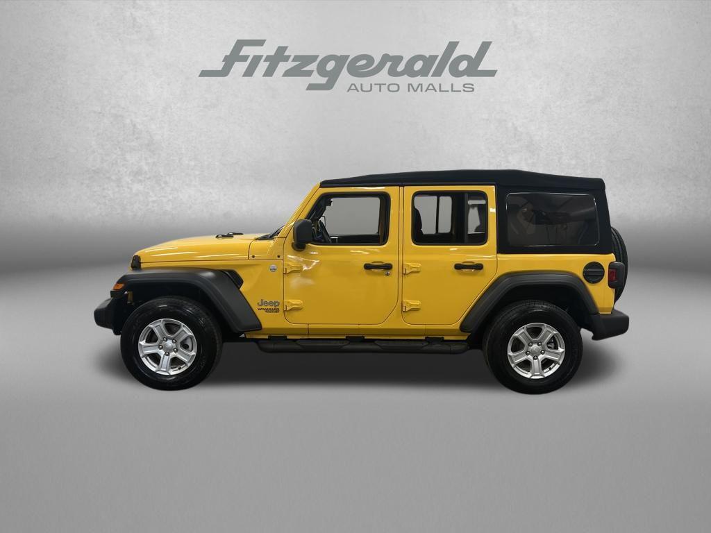 used 2021 Jeep Wrangler Unlimited car, priced at $27,394