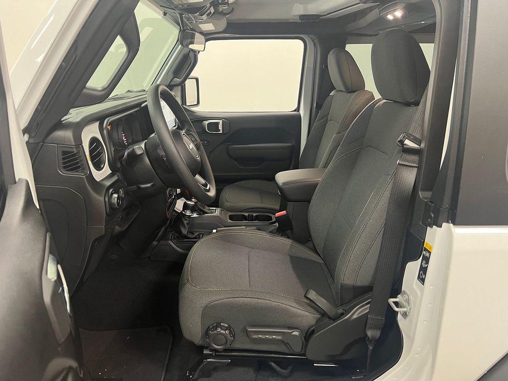 new 2026 Jeep Wrangler car, priced at $38,679