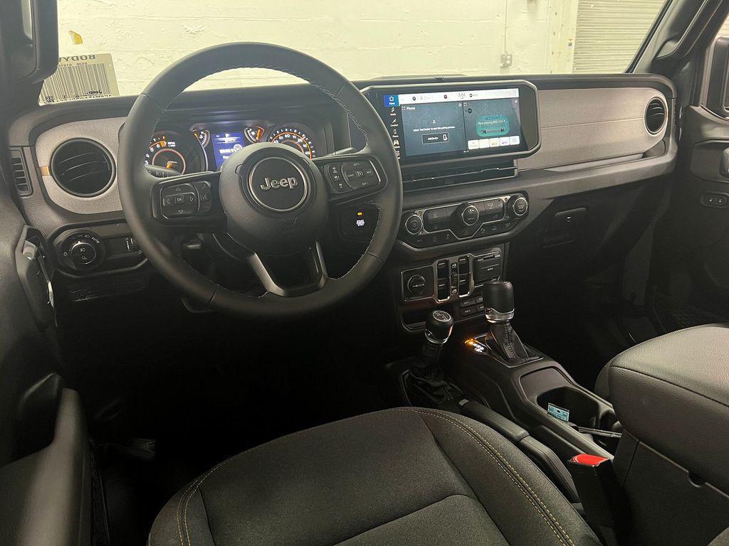 new 2025 Jeep Gladiator car, priced at $44,830