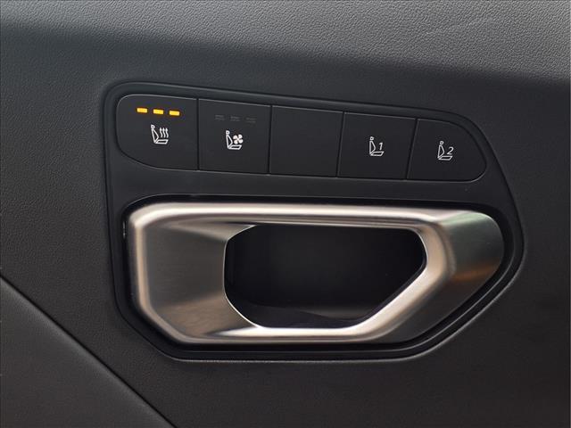 used 2025 Kia K4 car, priced at $24,999