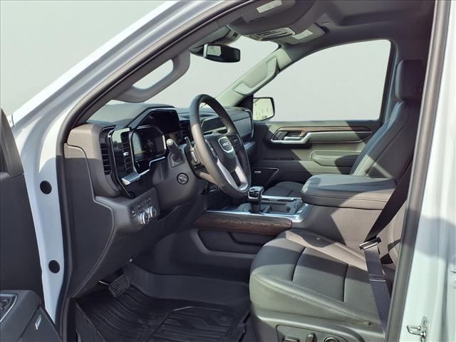 new 2026 GMC Sierra 1500 car, priced at $57,592