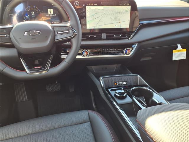 new 2026 Chevrolet Equinox car, priced at $33,720