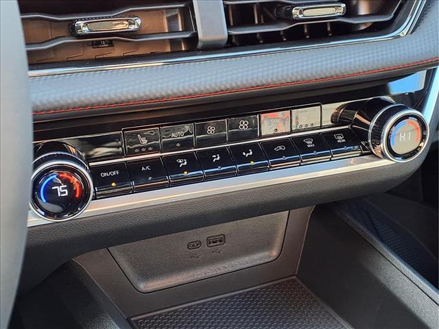 new 2026 Chevrolet Equinox car, priced at $33,720