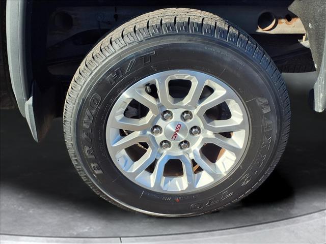 used 2015 GMC Sierra 1500 car, priced at $20,998