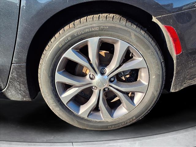 used 2019 Chrysler Pacifica car, priced at $15,597