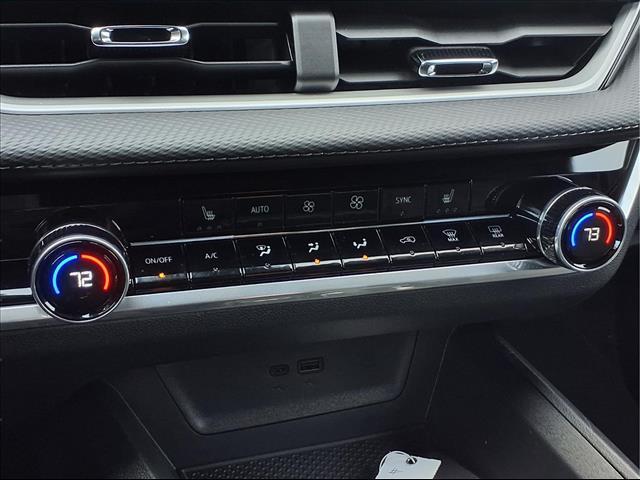 new 2026 Chevrolet Equinox car, priced at $29,916