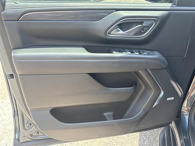 2021 Dark Sky Metallic GMC Yukon
