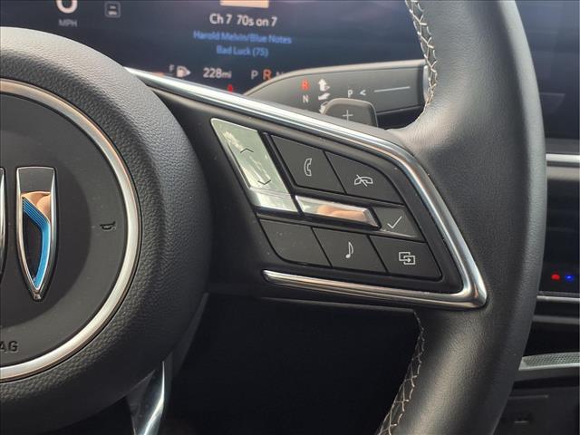 used 2025 Buick Envision car, priced at $30,594