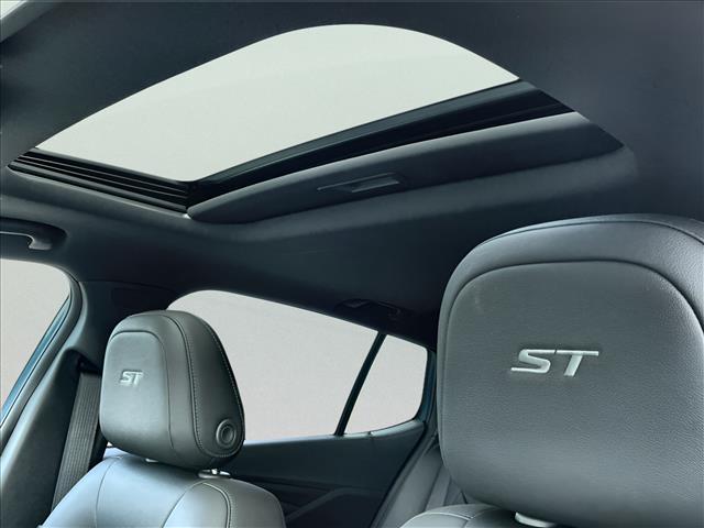 new 2025 Buick Envista car, priced at $26,549