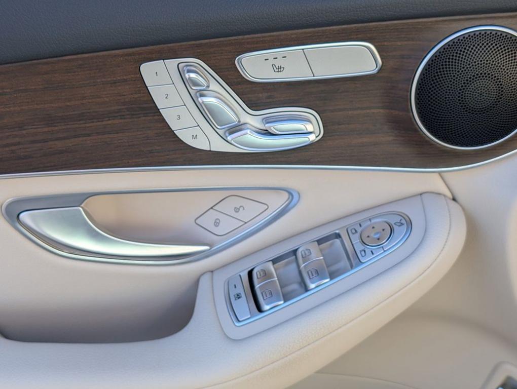 used 2022 Mercedes-Benz GLC 300 car, priced at $31,290