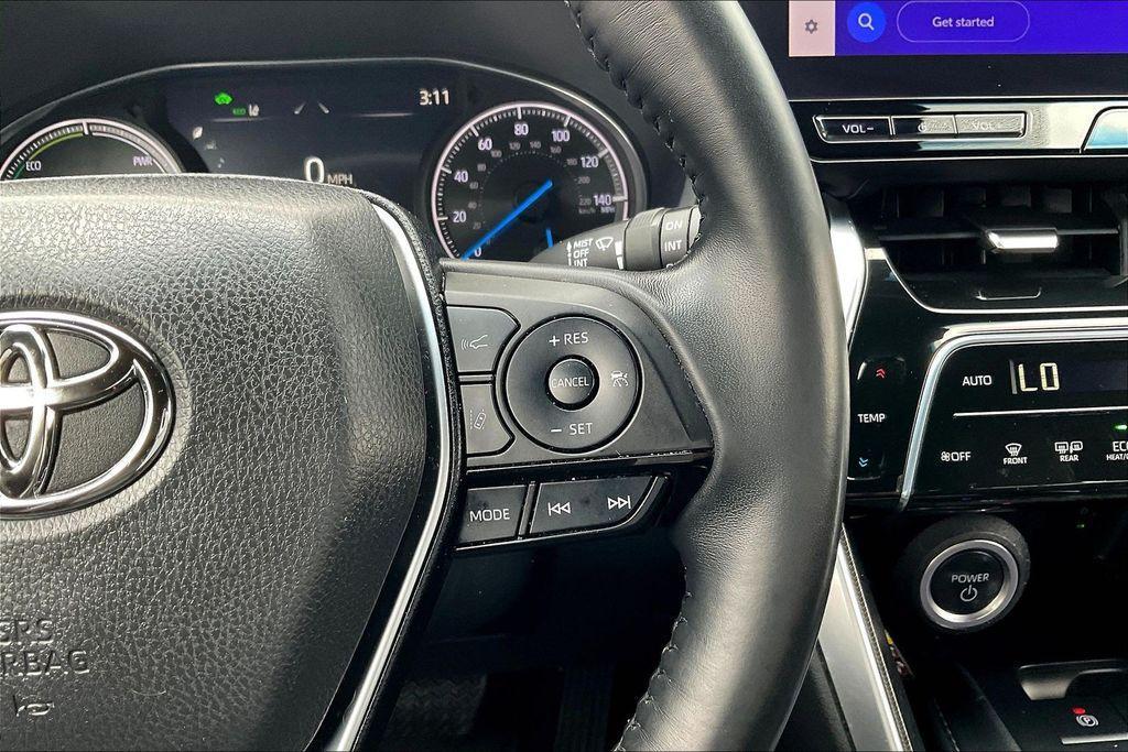 used 2023 Toyota Venza car, priced at $30,977