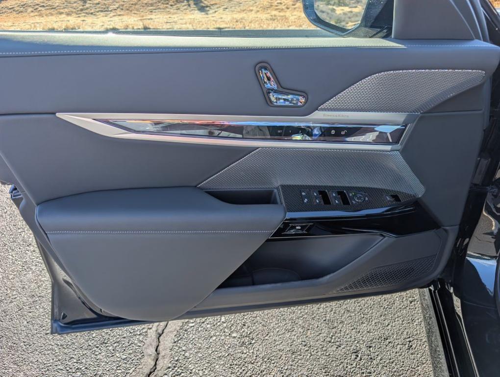 new 2026 BMW 740 car