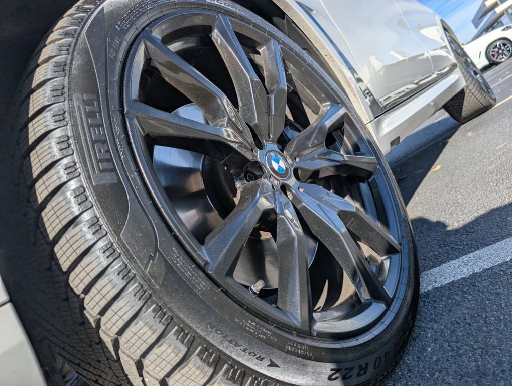 used 2024 BMW X7 car, priced at $76,290