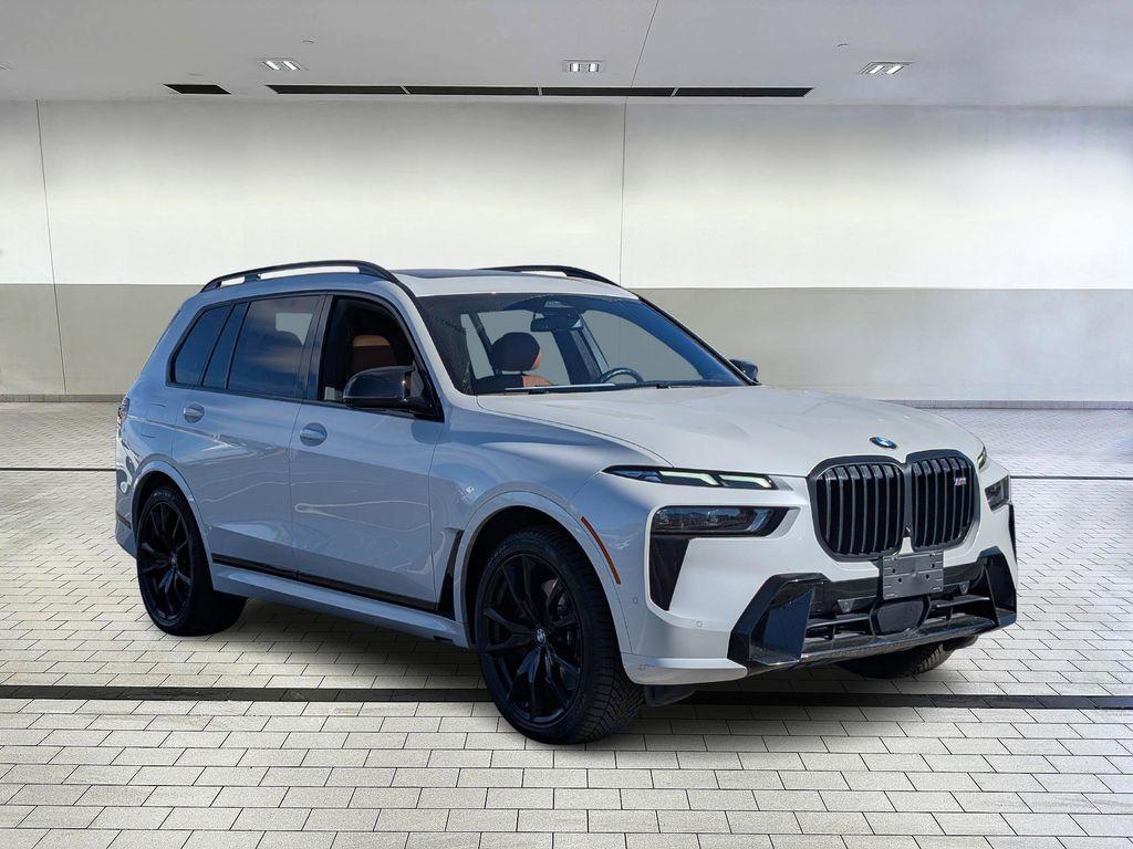 used 2024 BMW X7 car, priced at $76,290