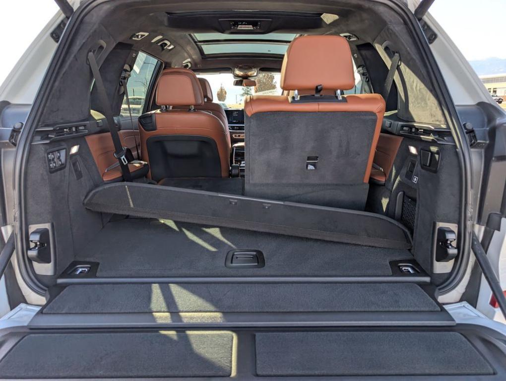 used 2024 BMW X7 car, priced at $76,290