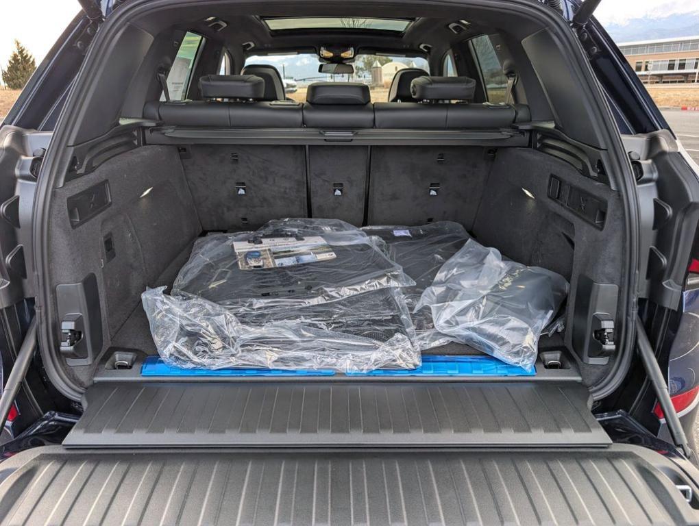 new 2026 BMW X5 PHEV car